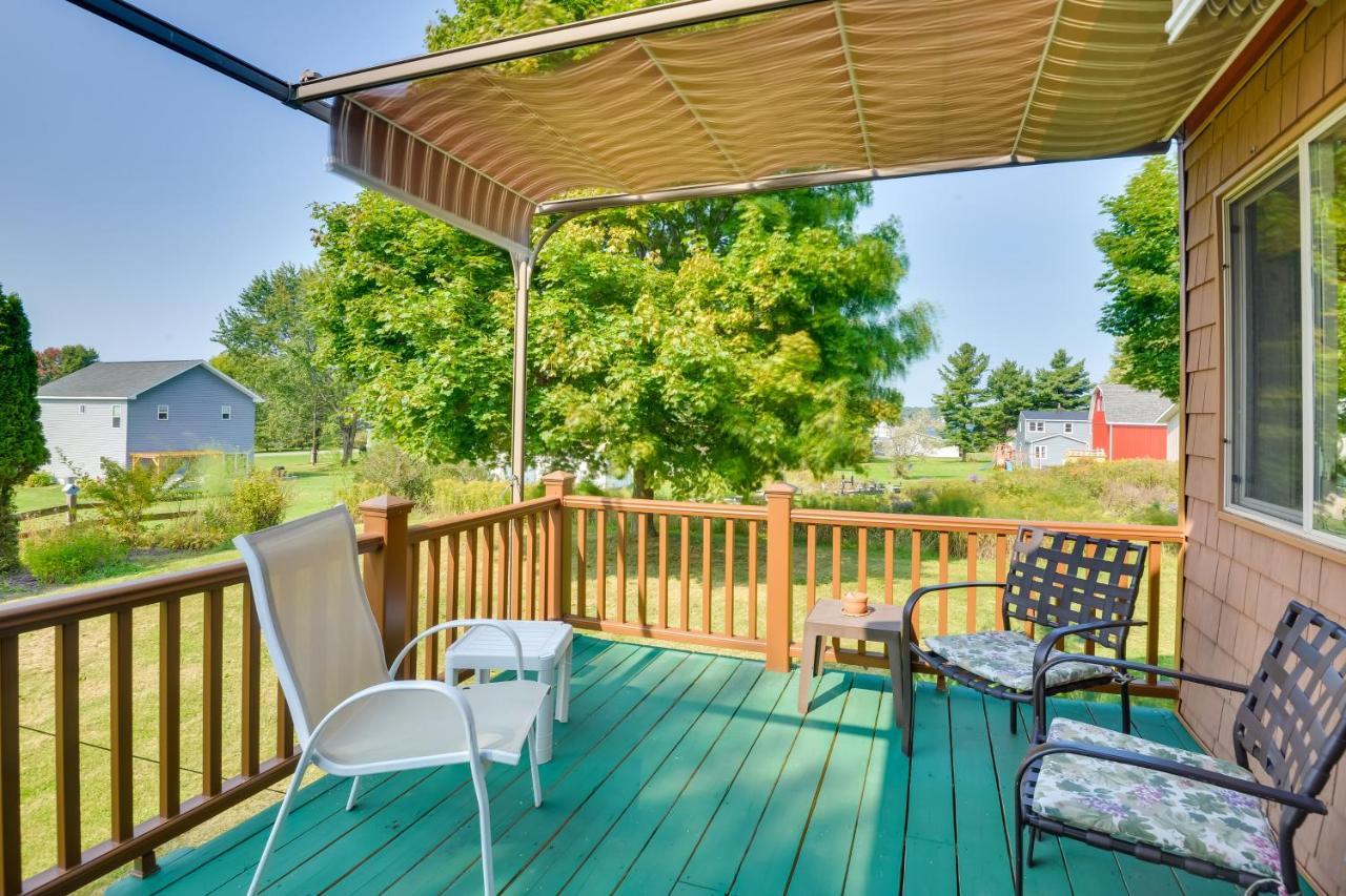 Warm And Cozy Clayton Cabin Near St Lawrence River! Екстериор снимка